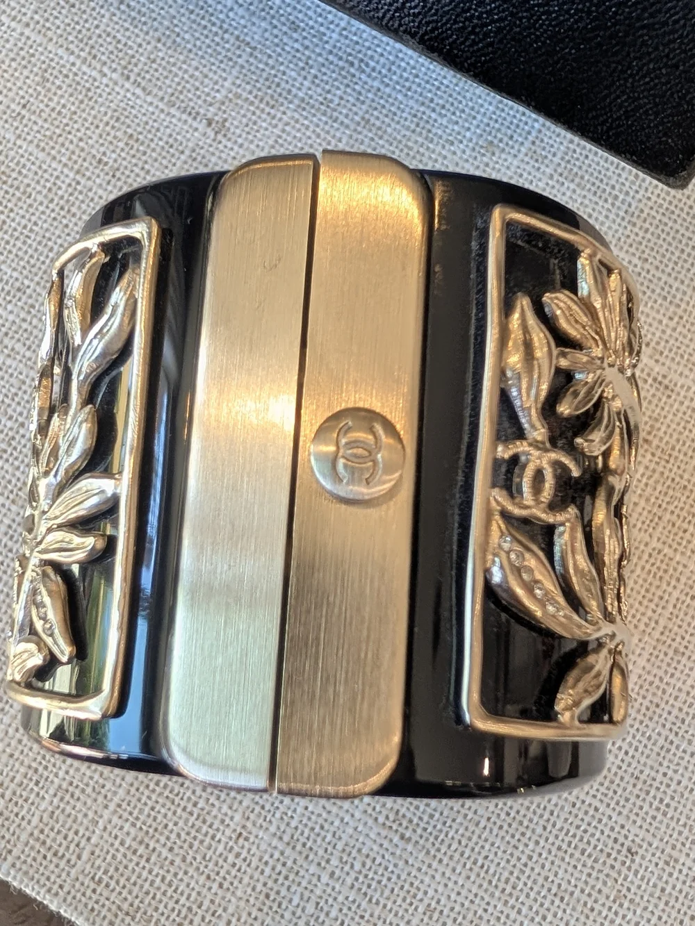 CHANEL very good